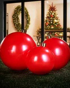 WeRChristmas Inflatables|Outdoor Inflatable Baubles^Inflatable Christmas Bauble, Red, 45 Cm