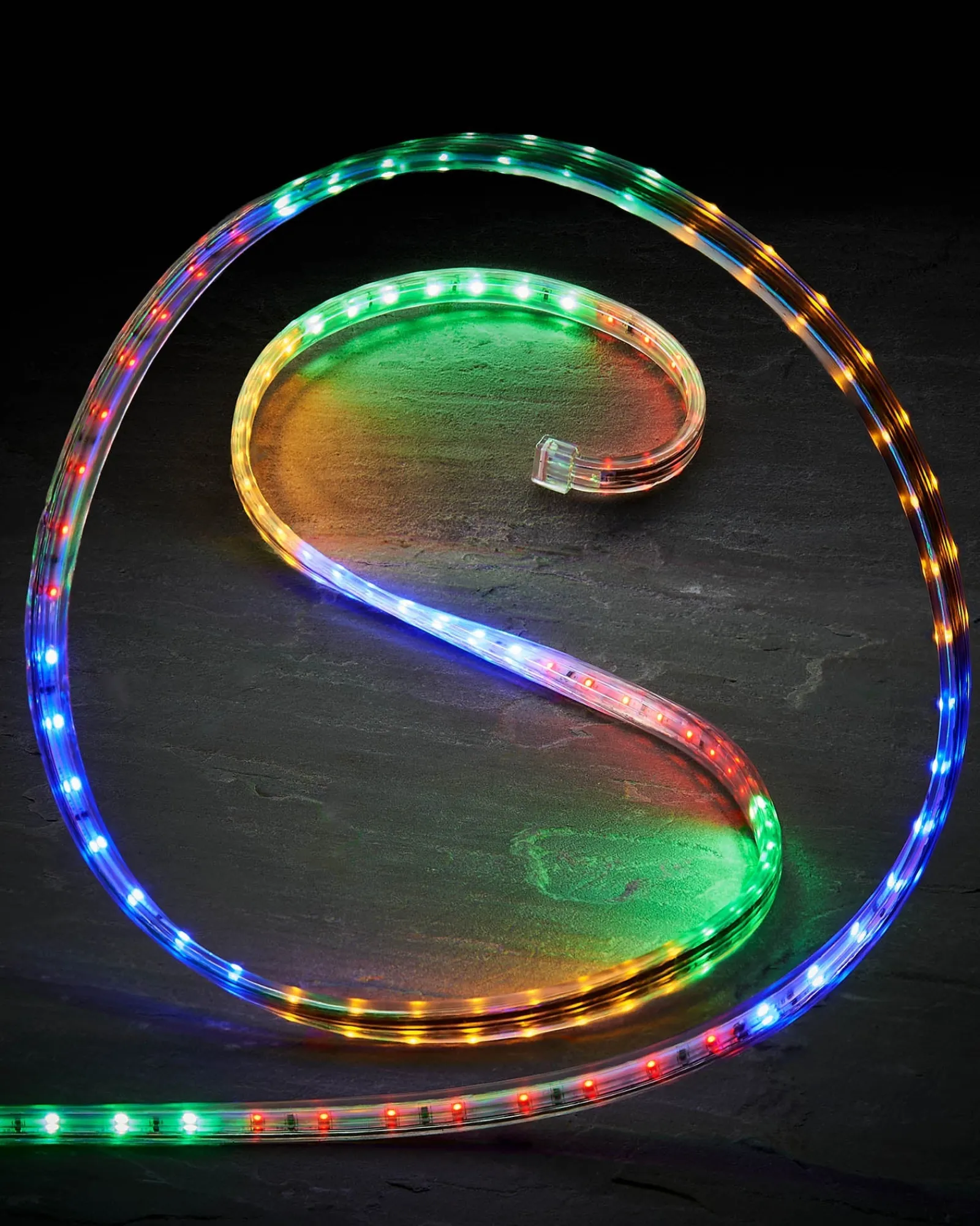 WeRChristmas Link Pro|Connectable Lights^LINK PRO Strip Light, Made To Measure, Multi Colour