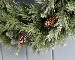 WeRChristmas Decorated Wreaths^Pre-Decorated Frosted Scandinavian Blue Spruce Wreath, 50 Cm