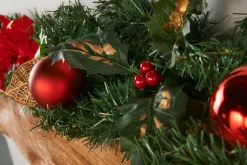 WeRChristmas Decorated Garlands^Pre-Decorated Garland, Red/Gold, 6 Ft