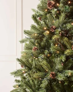 WeRChristmas Pre Lit Christmas Trees|Premium Christmas Trees^Pre-Lit Craford Pine Christmas Tree, 8 Ft