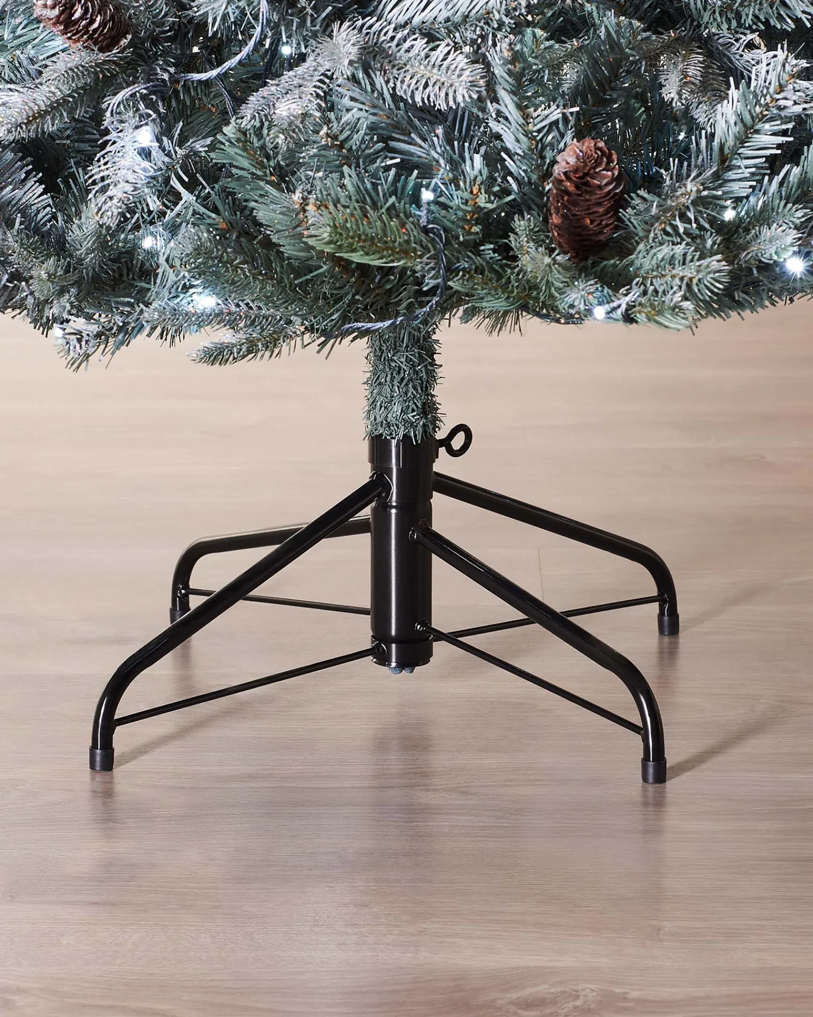 WeRChristmas Premium Christmas Trees|Budget Christmas Trees^Pre-Lit Edwardian Spruce Multi-Function Christmas Tree, 5 Ft