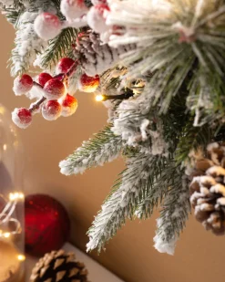 WeRChristmas Decorated Wreaths|Pre Lit Wreaths^Pre-Lit Extra Thick Mixed Pine Snow Flocked Wreath, Pinecones & Berries, 76 Cm