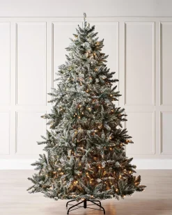 WeRChristmas Snow Flocked Christmas Trees|Pre Lit Christmas Trees^Pre-Lit Full Bodied Snow Flocked Christmas Tree, 7 Ft