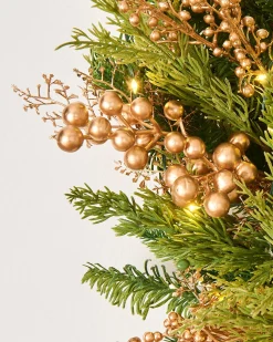 WeRChristmas Decorated Wreaths|Pre Lit Wreaths^Pre-Lit Gold Berry Mixed Tip Wreath, 76 Cm