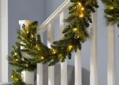WeRChristmas Pre Lit Garlands^Pre-Lit Multi-Function Garland, 12 Ft