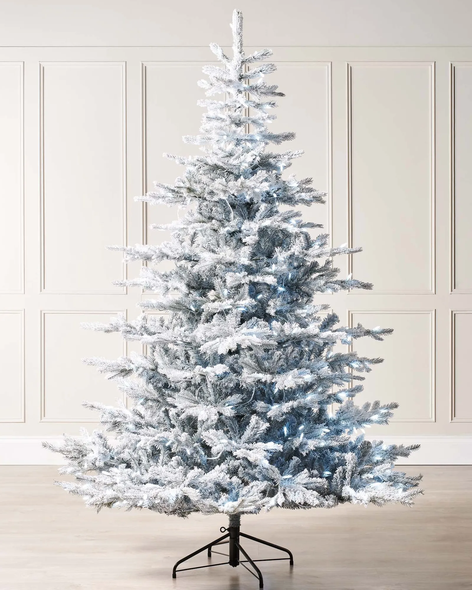 WeRChristmas Snow Flocked Christmas Trees|Pre Lit Christmas Trees^Pre-Lit Snow Flocked Spruce Christmas Tree, 7 Ft