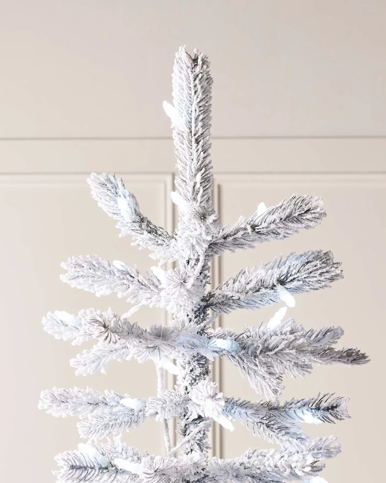 WeRChristmas Snow Flocked Christmas Trees|Pre Lit Christmas Trees^Pre-Lit Snow Flocked Spruce Christmas Tree, 7 Ft