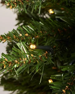 WeRChristmas Budget Christmas Trees|Pre Lit Christmas Trees^Pre-Lit Wall Mounted Tree, 3 Ft