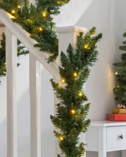 WeRChristmas Plain Garlands|Pre Lit Garlands^Pre-Lit Warm White LEDs Garland, 9 Ft
