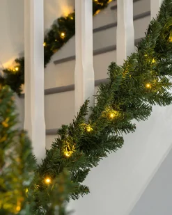 WeRChristmas Plain Garlands|Pre Lit Garlands^Pre-Lit Warm White LEDs Garland, 9 Ft