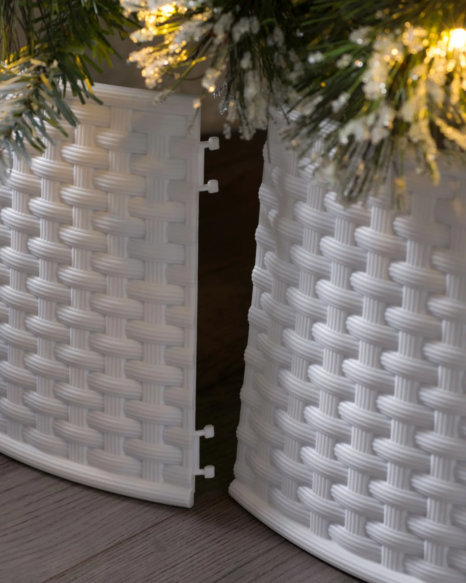 WeRChristmas Skirts & Collars^Rattan Effect Tree Collar, White, 65 Cm