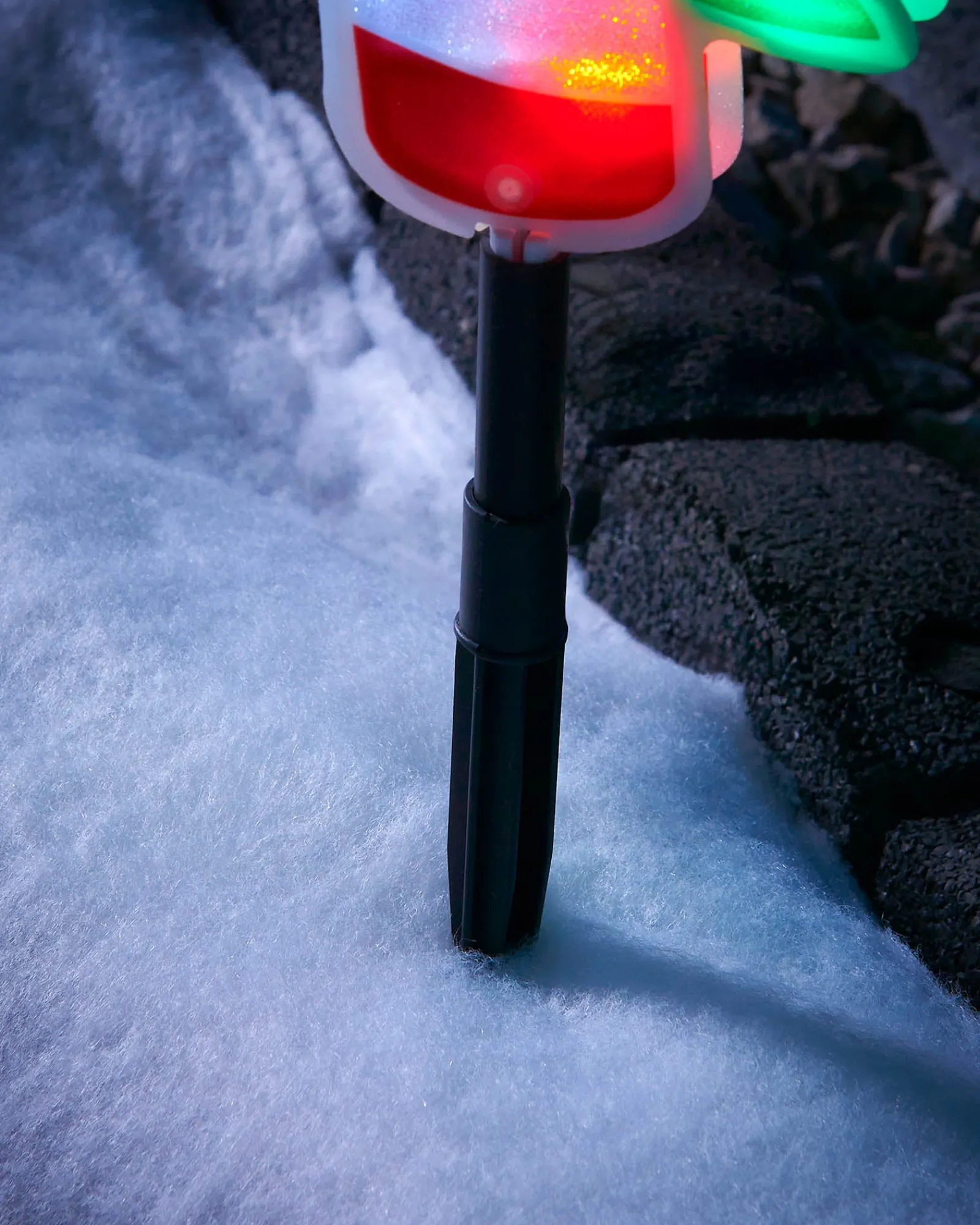 WeRChristmas Pathway Lights^Set Of 4 Pre-Lit Candy Cane Pathway Lights, 24 Cm