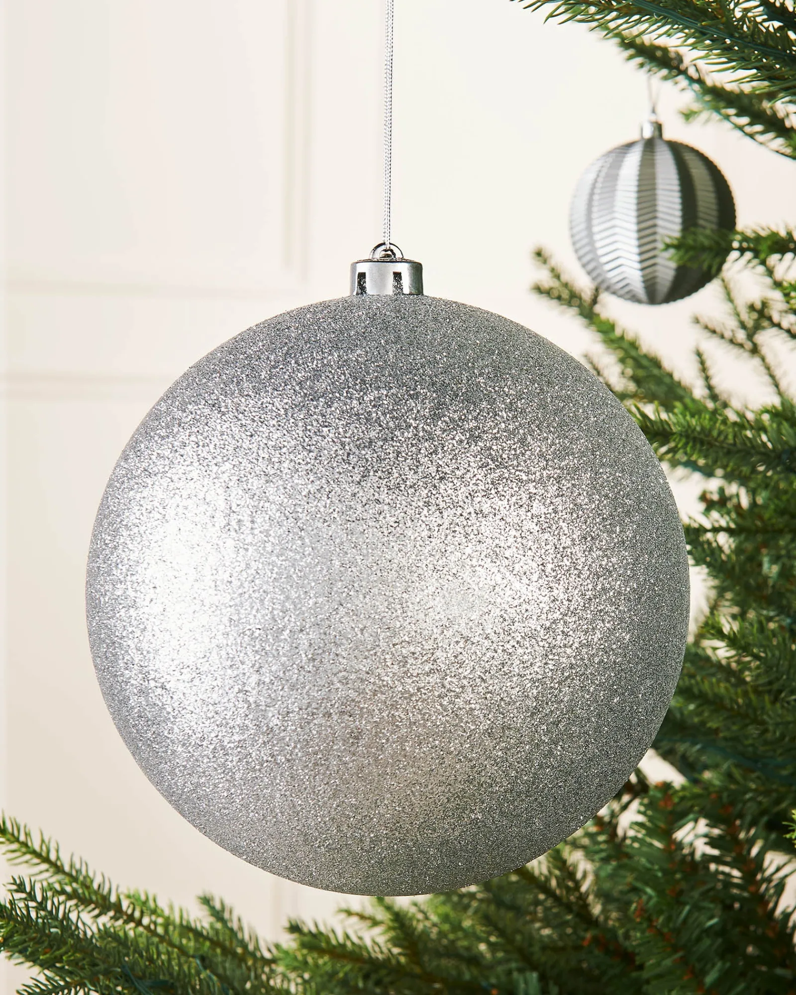 WeRChristmas Oversized Baubles|Shatterproof Baubles^Silver Large Glitter Shatterproof Bauble, 20 Cm